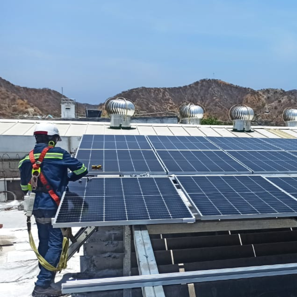 Instalación de Paneles Solares