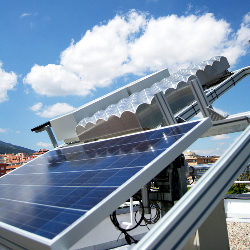 Instalación de paneles solares en Colombia